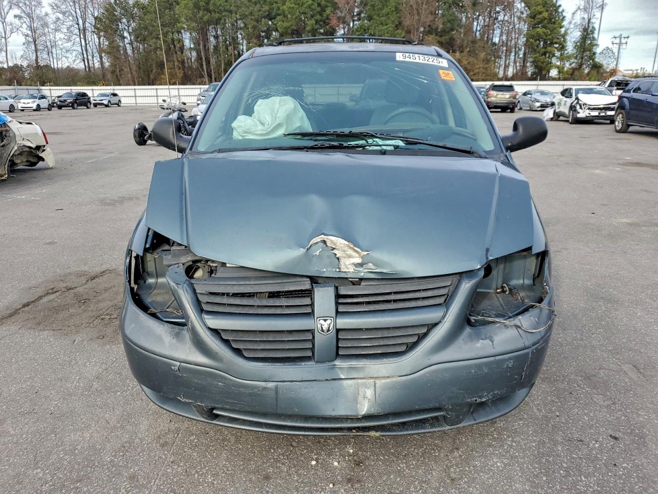 Dodge Caravan Sxt Image 13