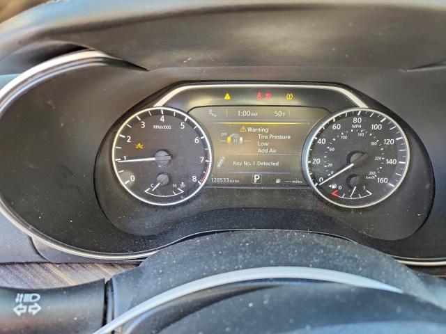 Nissan Maxima 3.5s Image 6