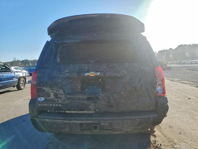 Chevrolet Suburban C1500 Lt Image 7