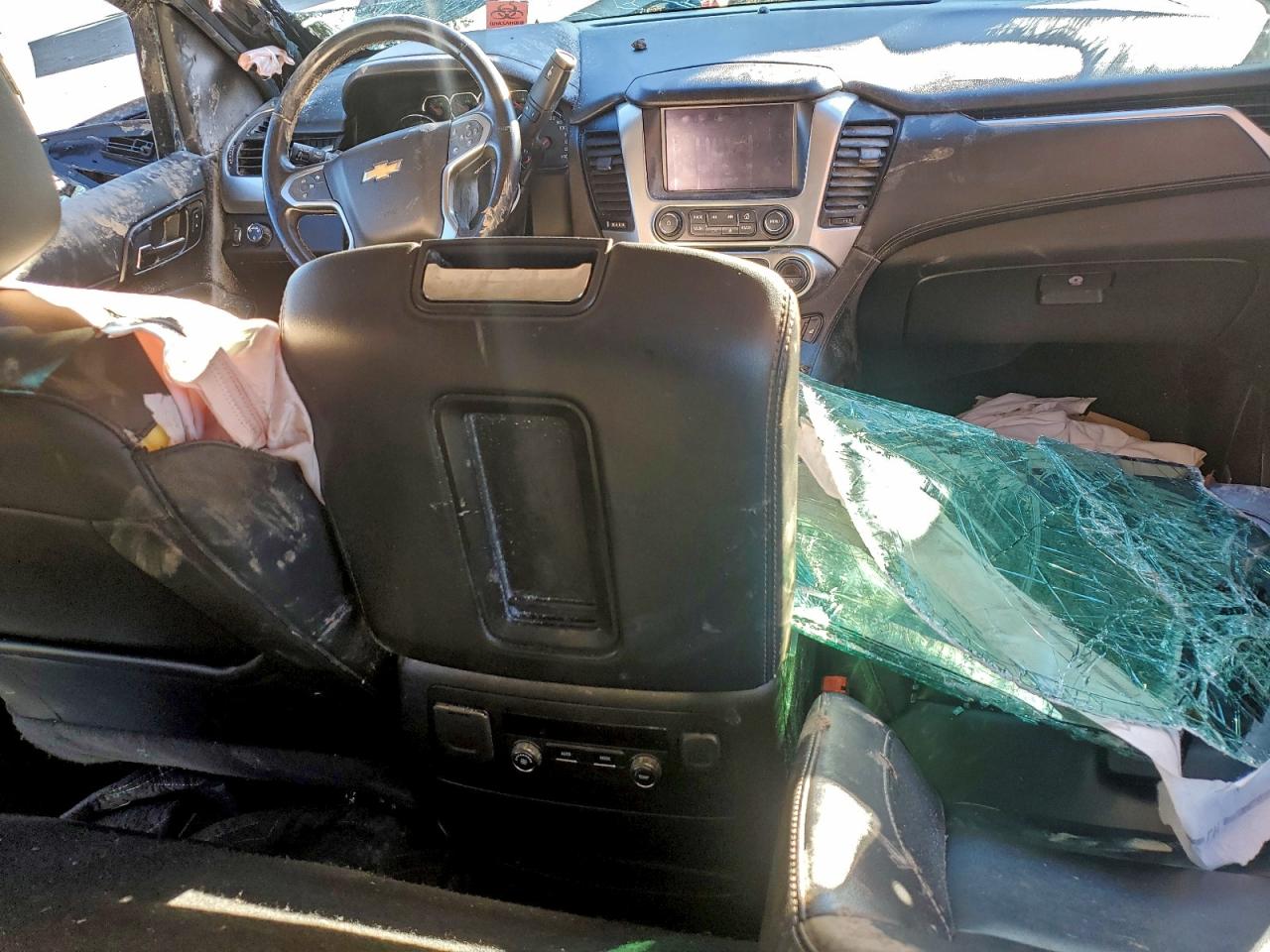 Chevrolet Suburban C1500 Lt Image 10