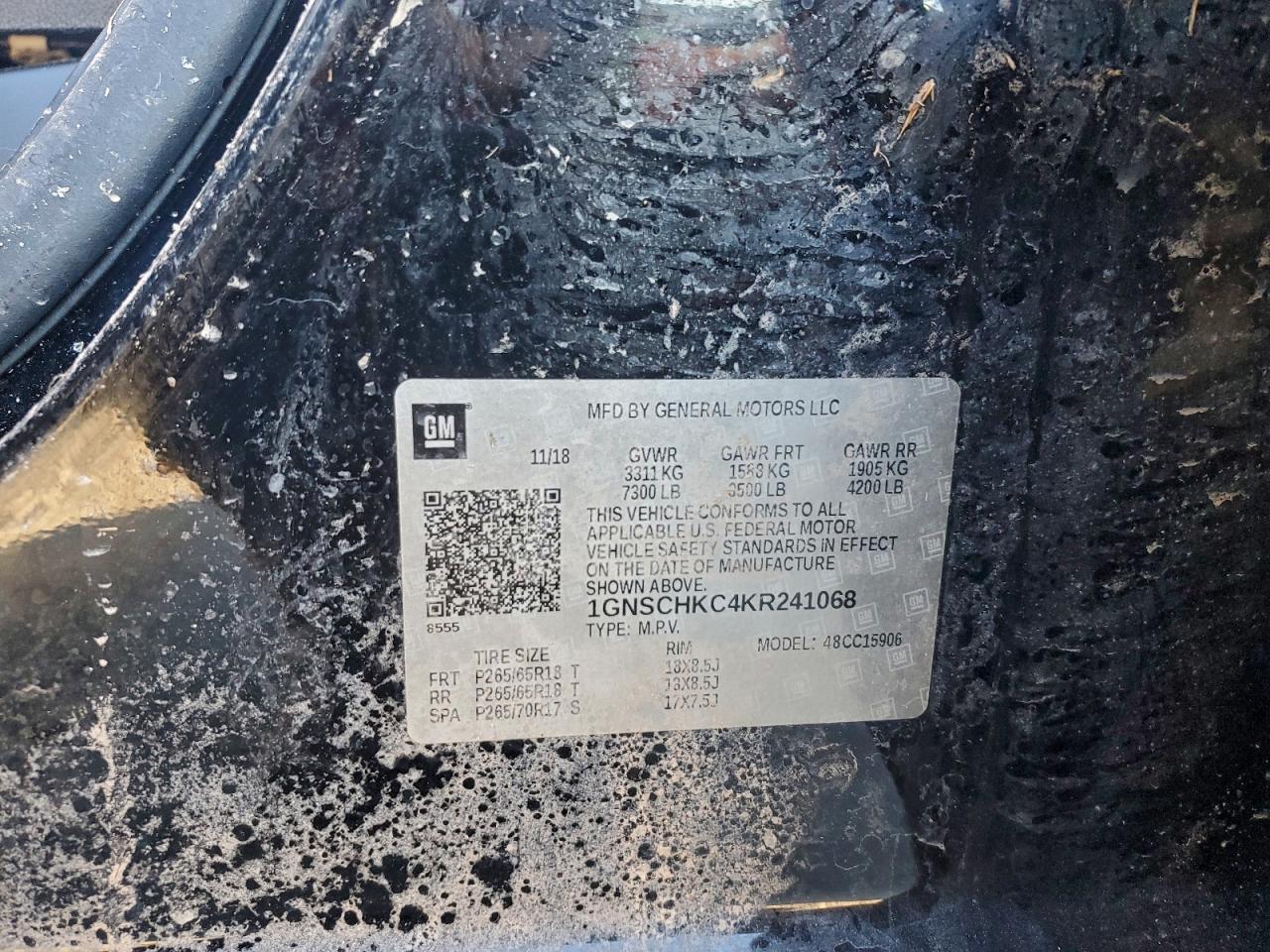 Chevrolet Suburban C1500 Lt Image 2