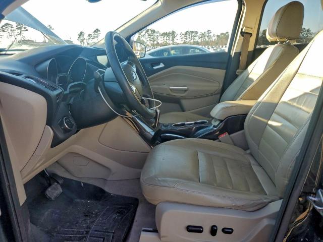 Ford Escape Titanium Image 4