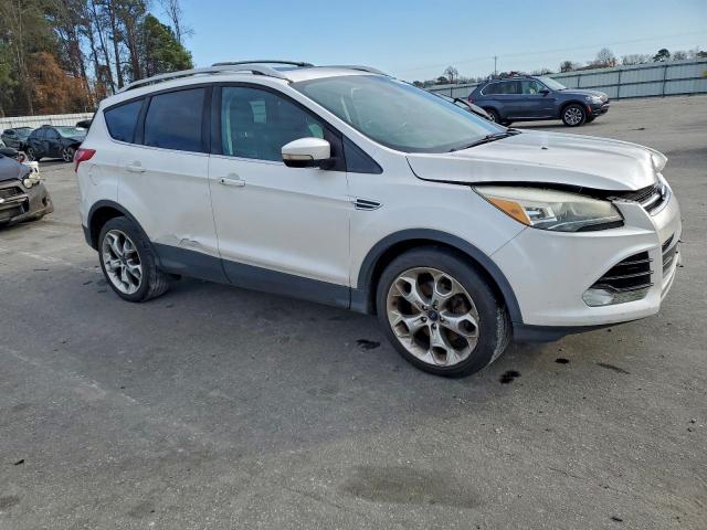 Ford Escape Titanium Image 6