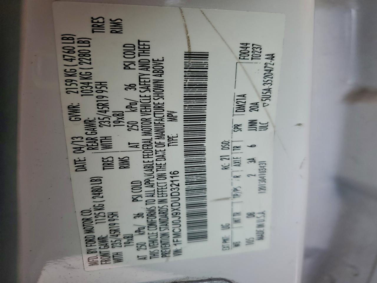 Ford Escape Titanium Image 10