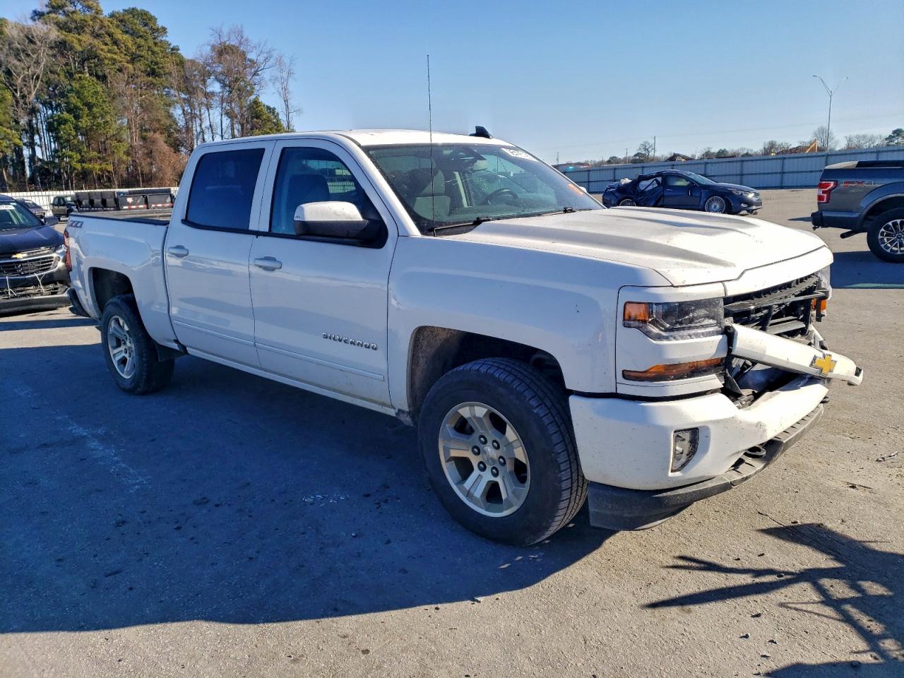 Chevrolet Silverado K1500 Lt Image 2