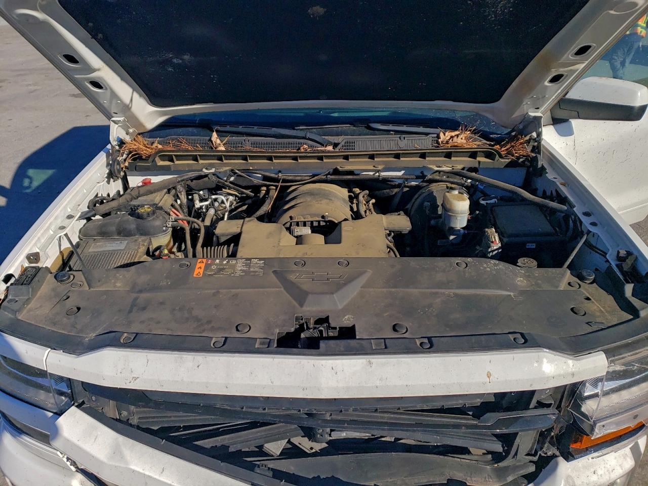 Chevrolet Silverado K1500 Lt Image 4