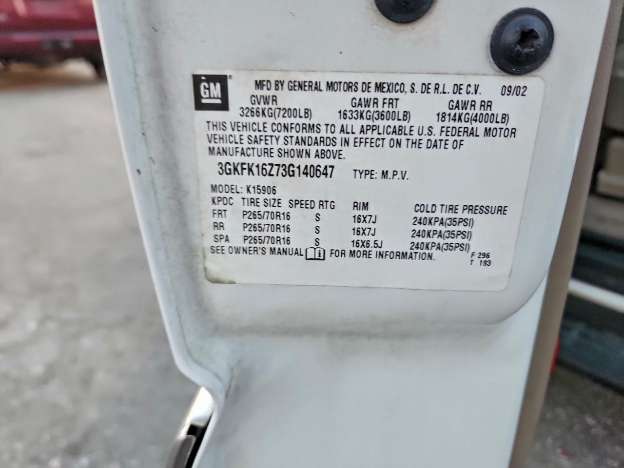GMC Yukon K1500 Image 9