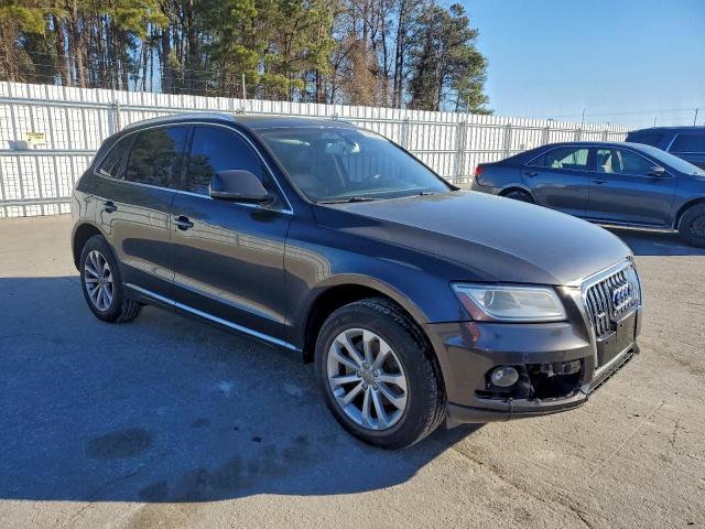 Audi Q5 Premium Plus Image 12