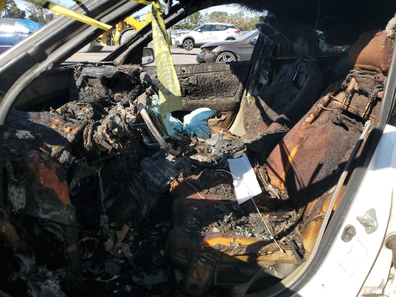 Toyota Camry Ce Image 3