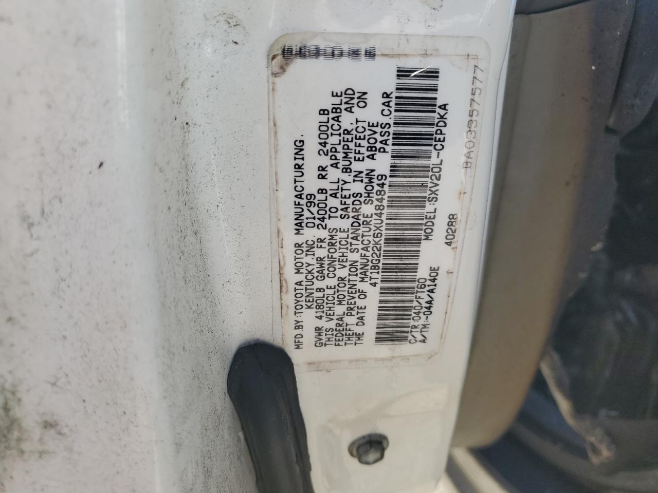 Toyota Camry Ce Image 10