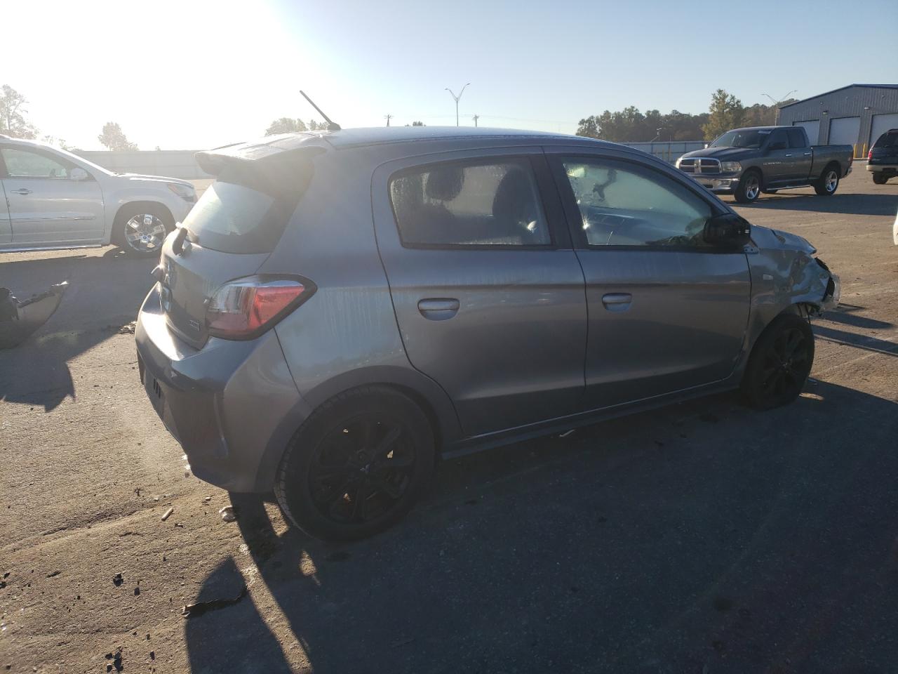 Mitsubishi Mirage Se Image 13