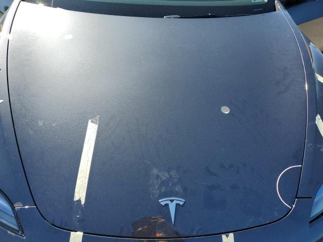 Tesla Model 3 Image 9