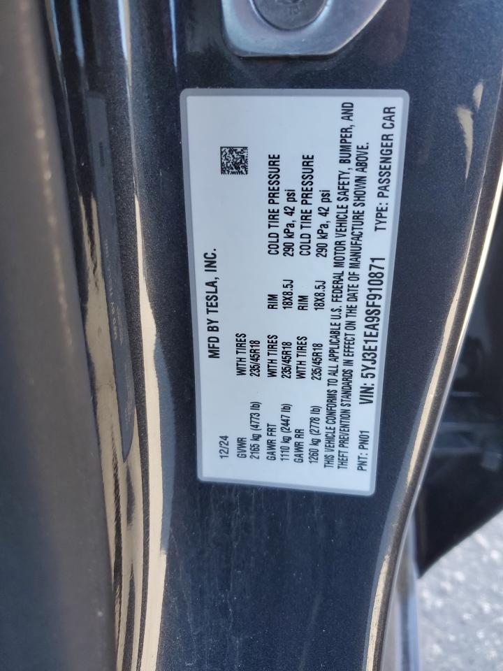 Tesla Model 3 Image 7