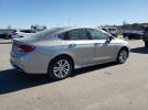 Chrysler 200 Limited Image 9