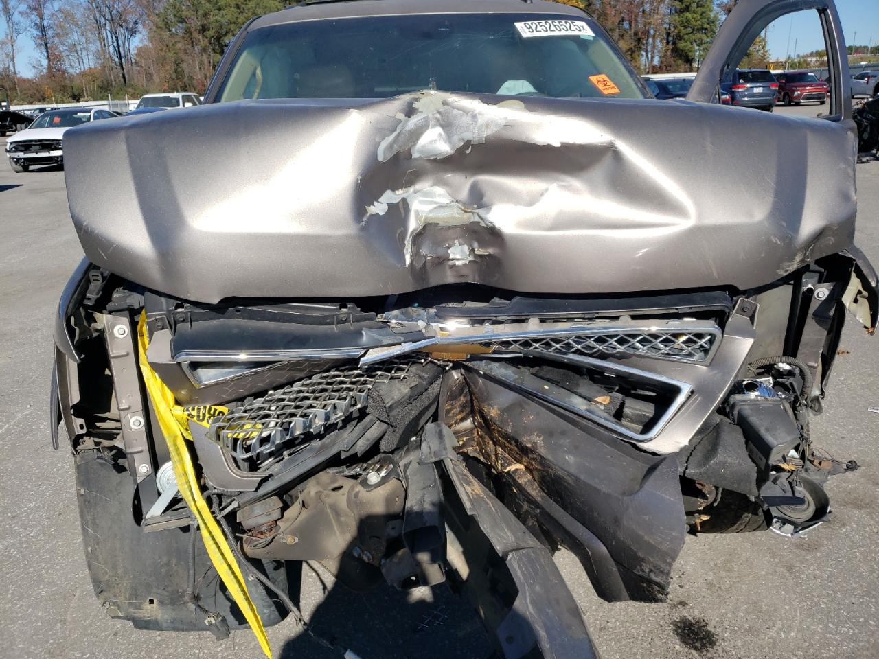 Chevrolet Tahoe C1500 Lt Image 12