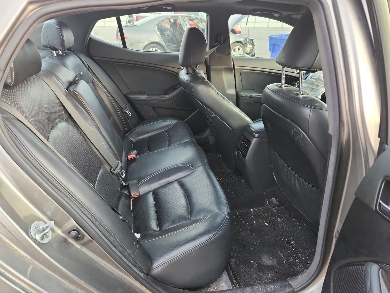 Kia Optima Sx Image 11