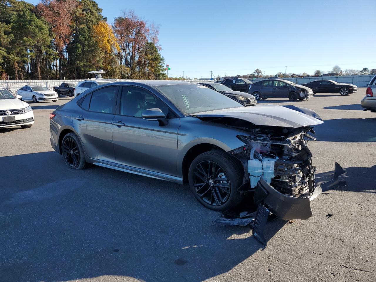 Toyota Camry Xse Image 7