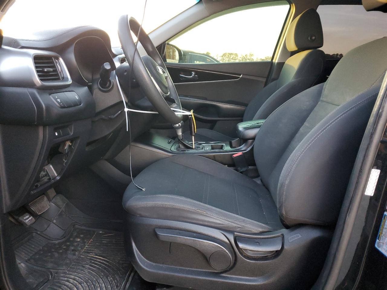 Kia Sorento L Image 7