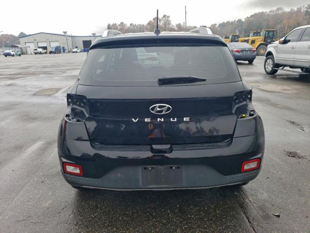 Hyundai VENUE Sel Image 3