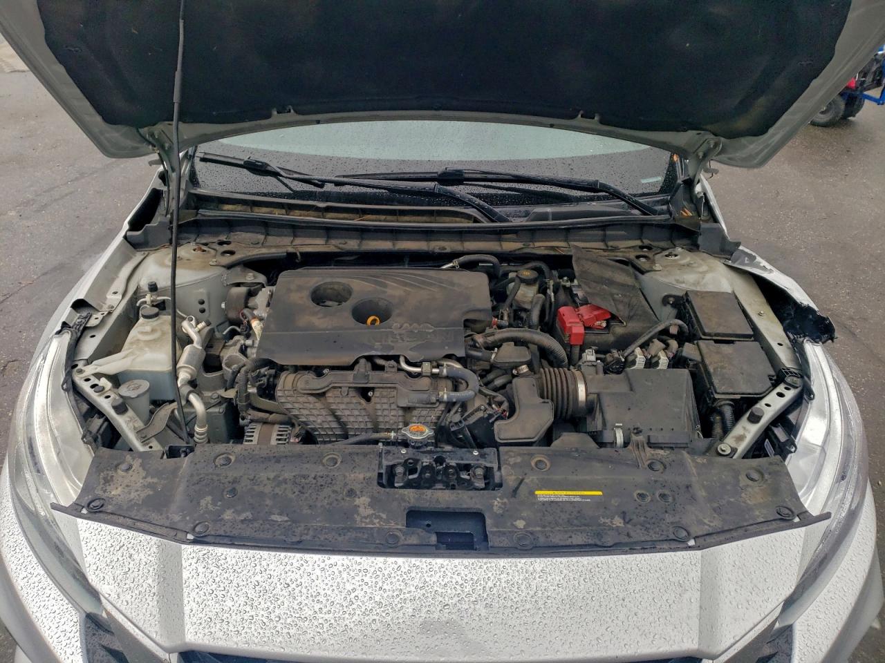 Nissan Altima S Image 11