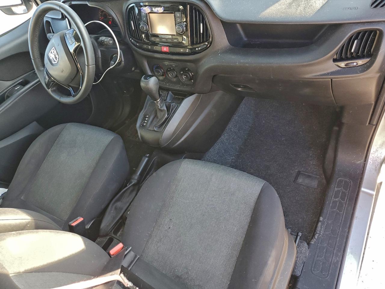 Ram Promaster Slt Image 4