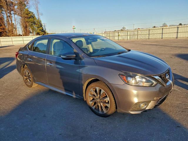 Nissan Sentra S Image 3