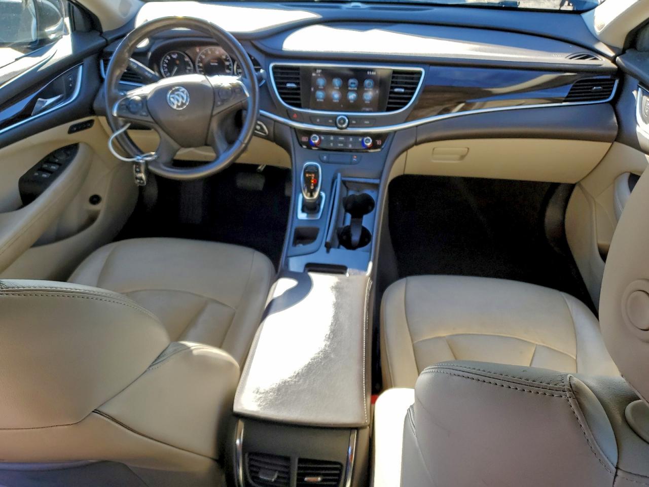 Buick LaCrosse Essence Image 8