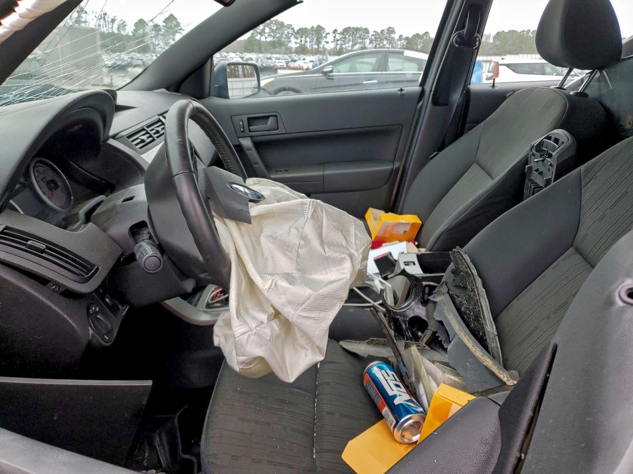 Ford Focus Se Image 10