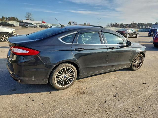 Ford Fusion Se Image 3