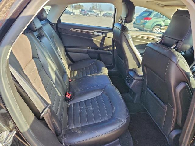 Ford Fusion Se Image 7