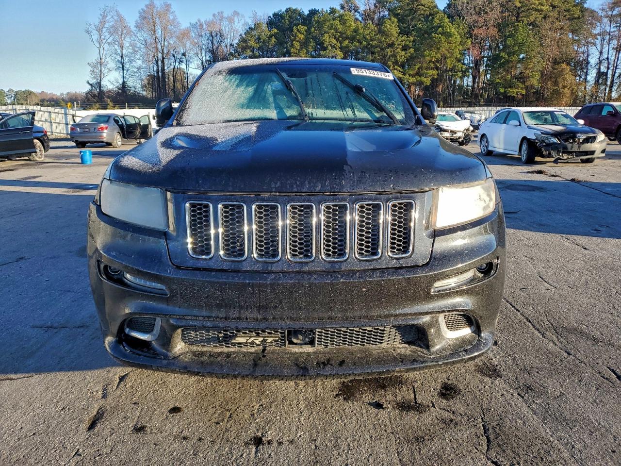 Jeep Grand Cherokee Srt-8 Image 5