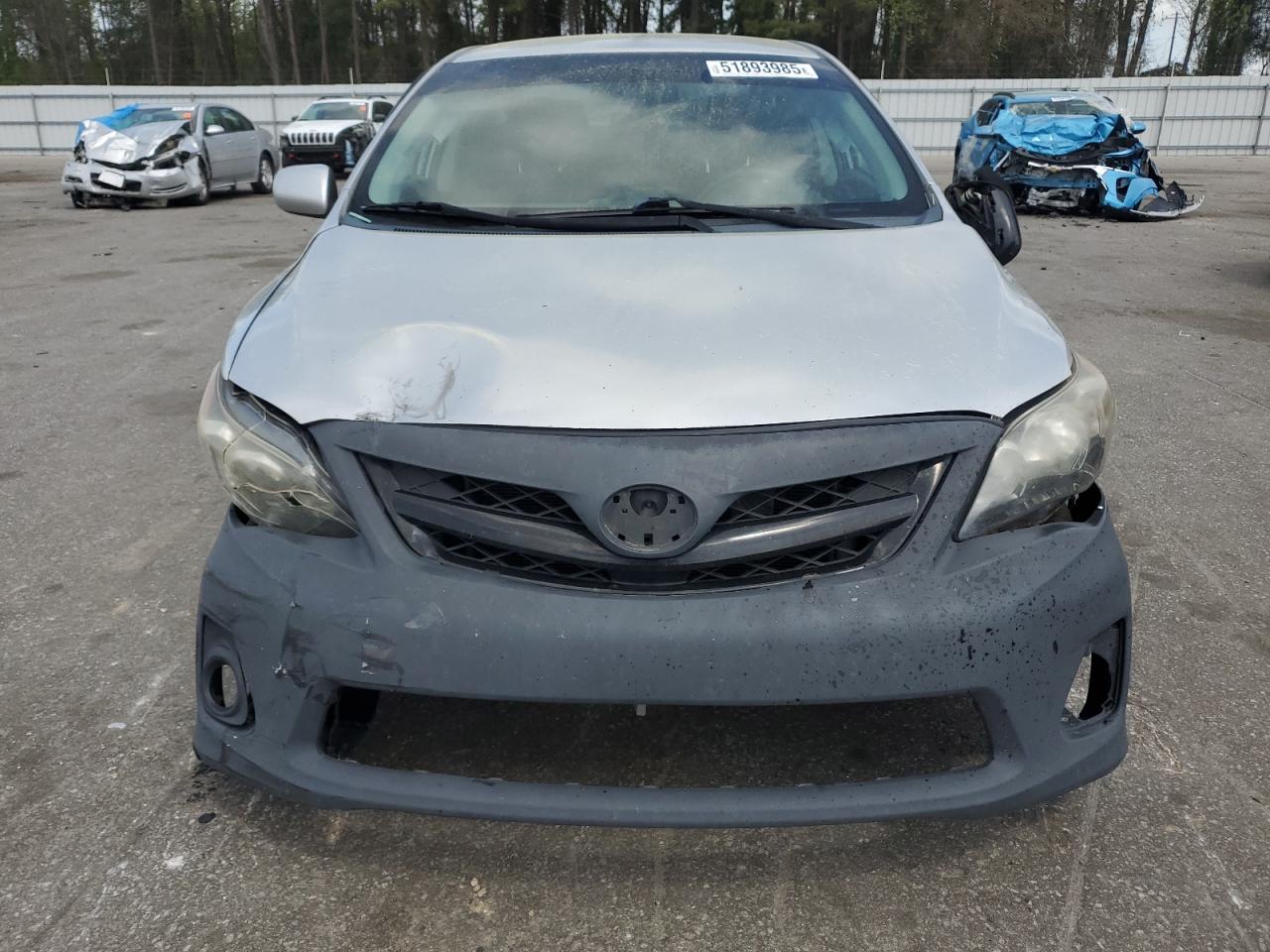 Toyota Corolla Base Image 7