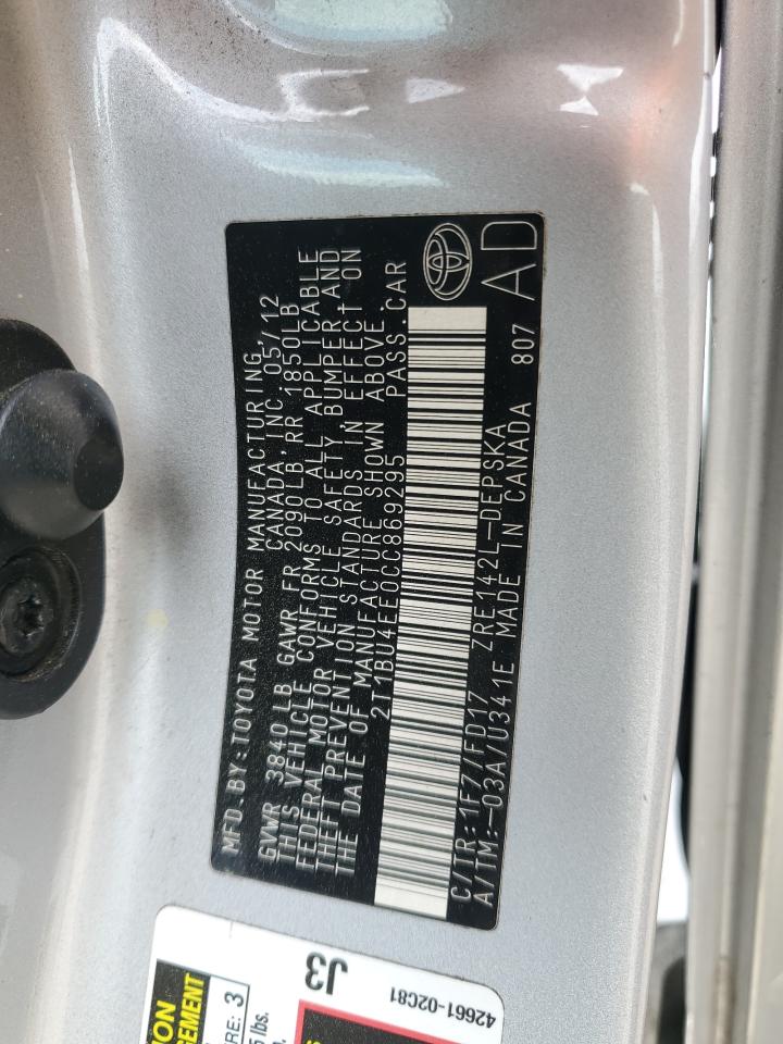 Toyota Corolla Base Image 3