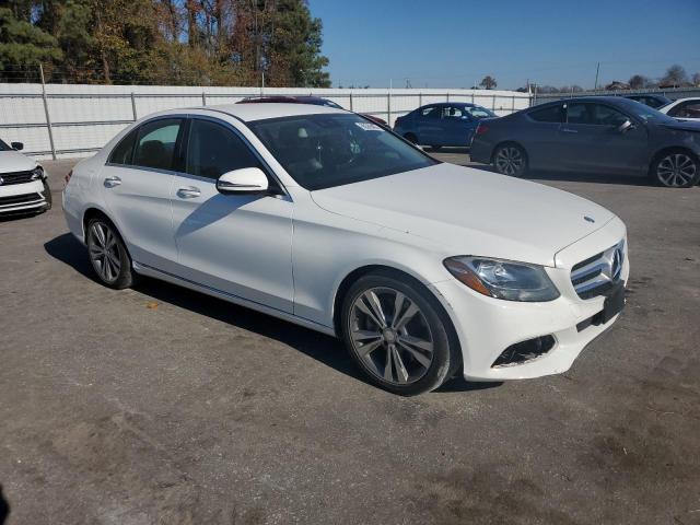 Mercedes-Benz C-Class 300 Image 4