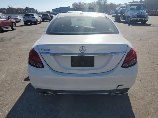 Mercedes-Benz C-Class 300 Image 8