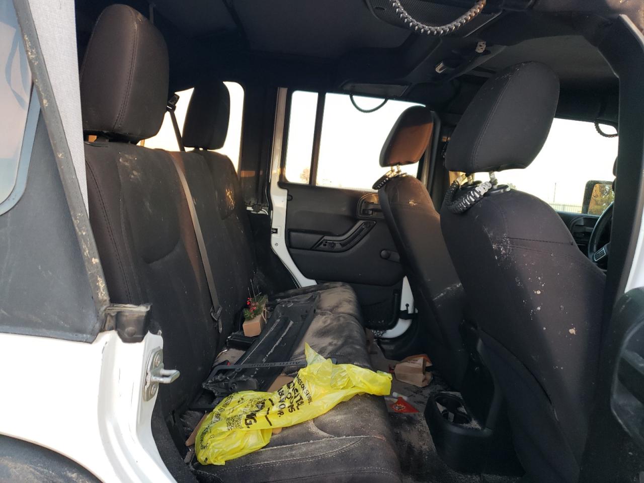 Jeep Wrangler Sport Image 12