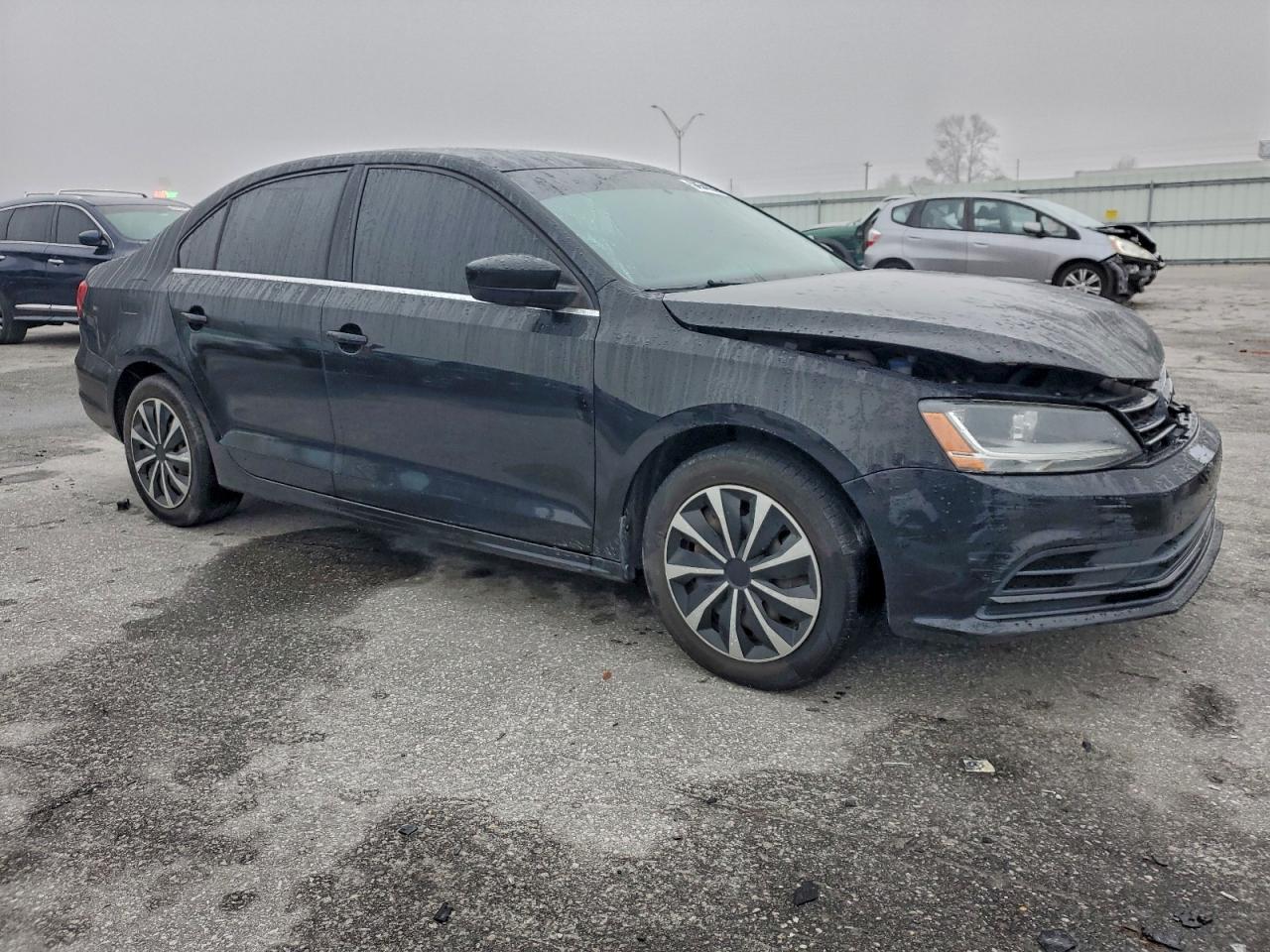 Volkswagen Jetta S Image 4