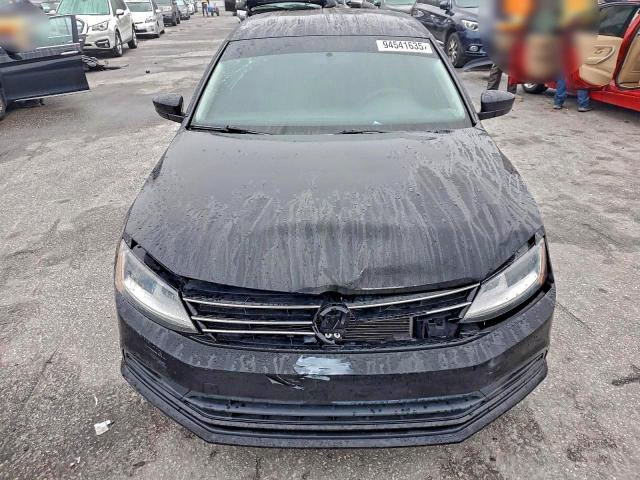 Volkswagen Jetta S Image 8