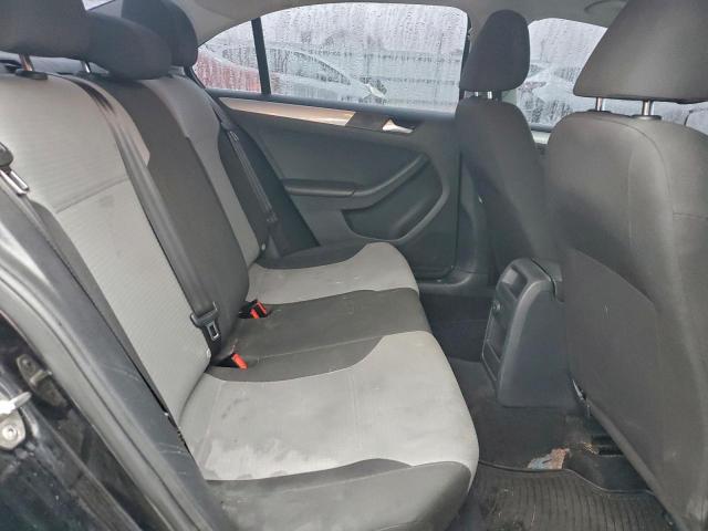 Volkswagen Jetta S Image 12