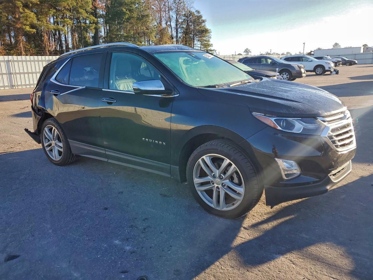 Chevrolet Equinox Premier Image 13