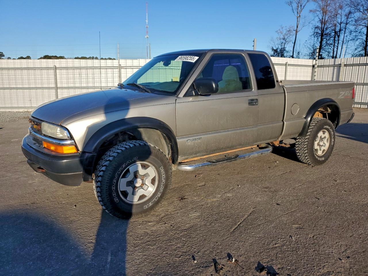 Chevrolet S-10 S10 Image 1