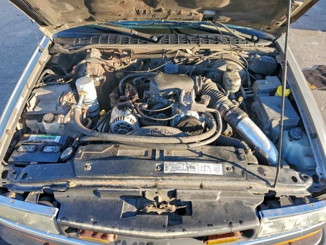 Chevrolet S-10 S10 Image 10