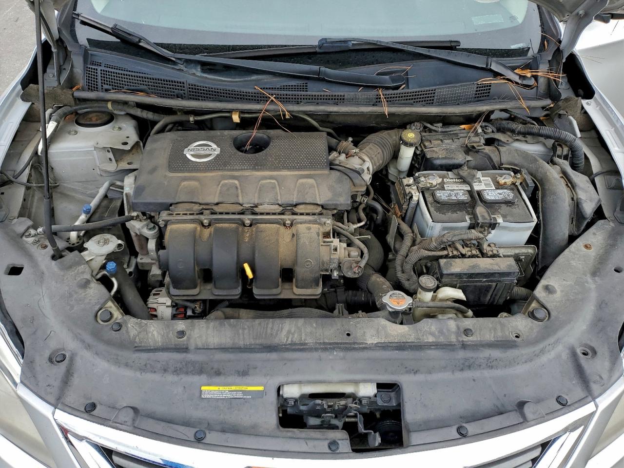 Nissan Sentra S Image 9