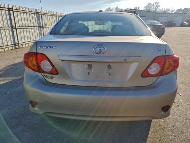 Toyota Corolla Base Image 5