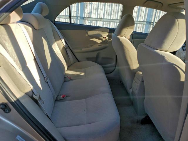 Toyota Corolla Base Image 4