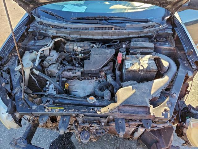 Nissan Rogue S Image 5