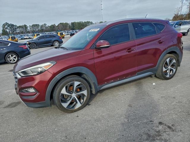  Salvage Hyundai TUCSON