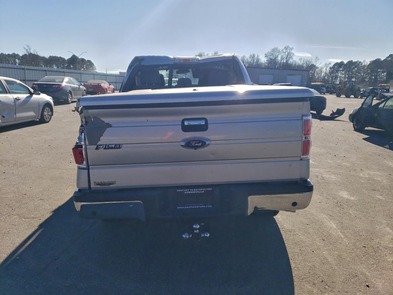 Ford F-150 Supercrew Image 10