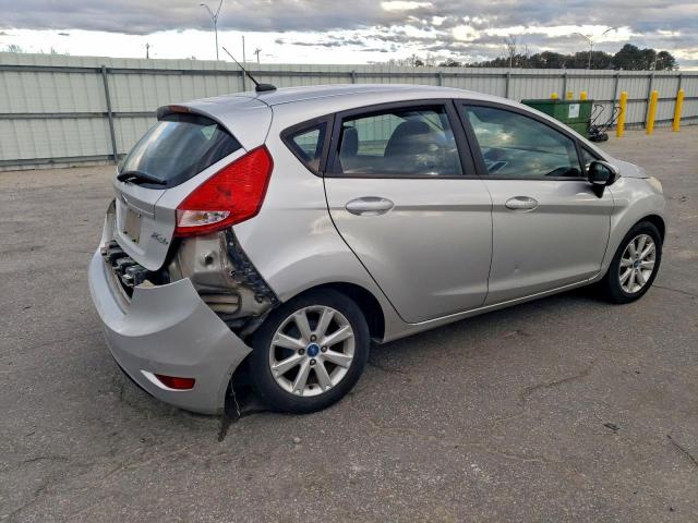 Ford Fiesta Se Image 10