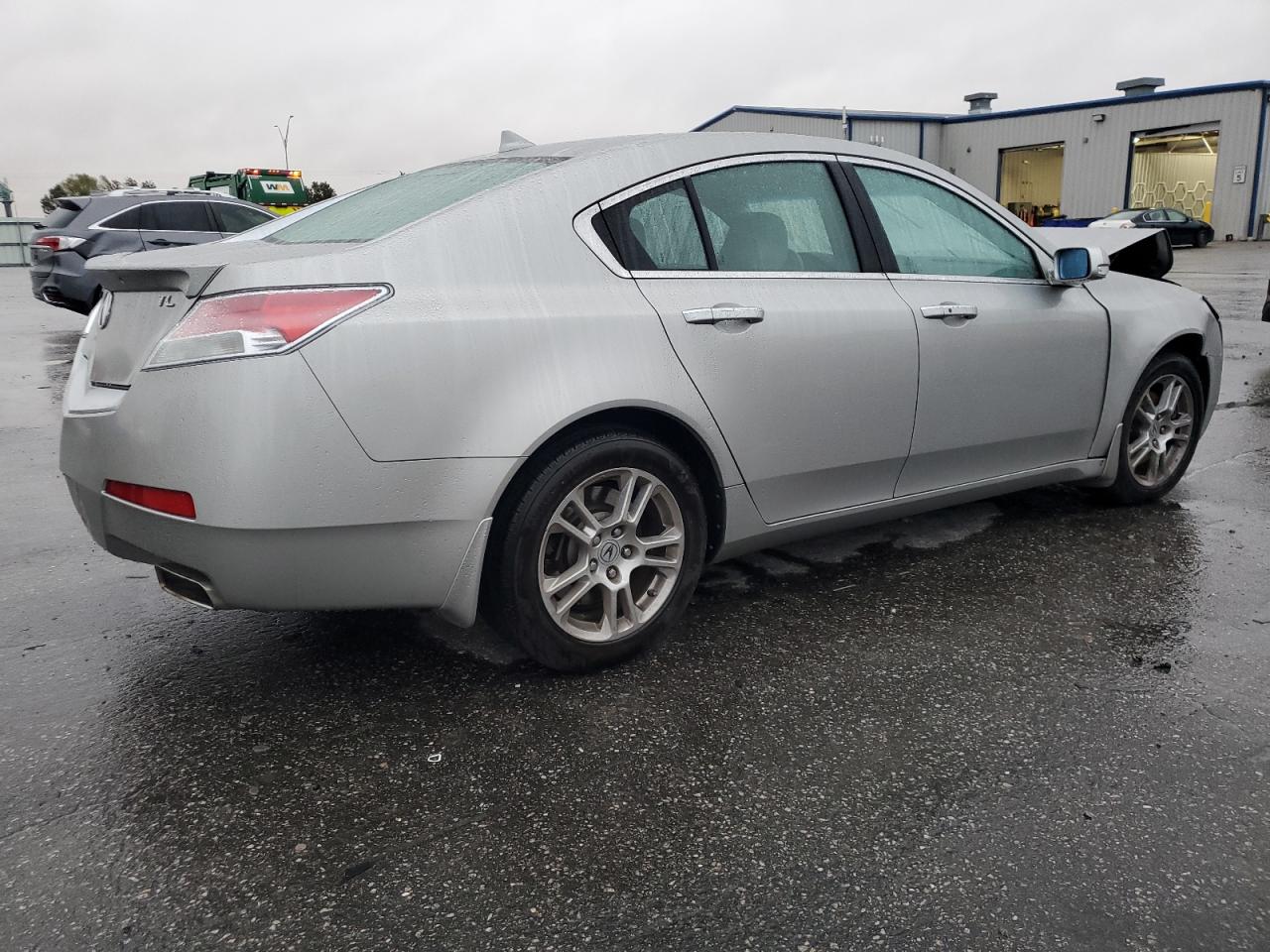 Acura TL Image 9